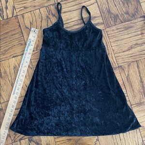 Elegant Black Velvet Mini Dress